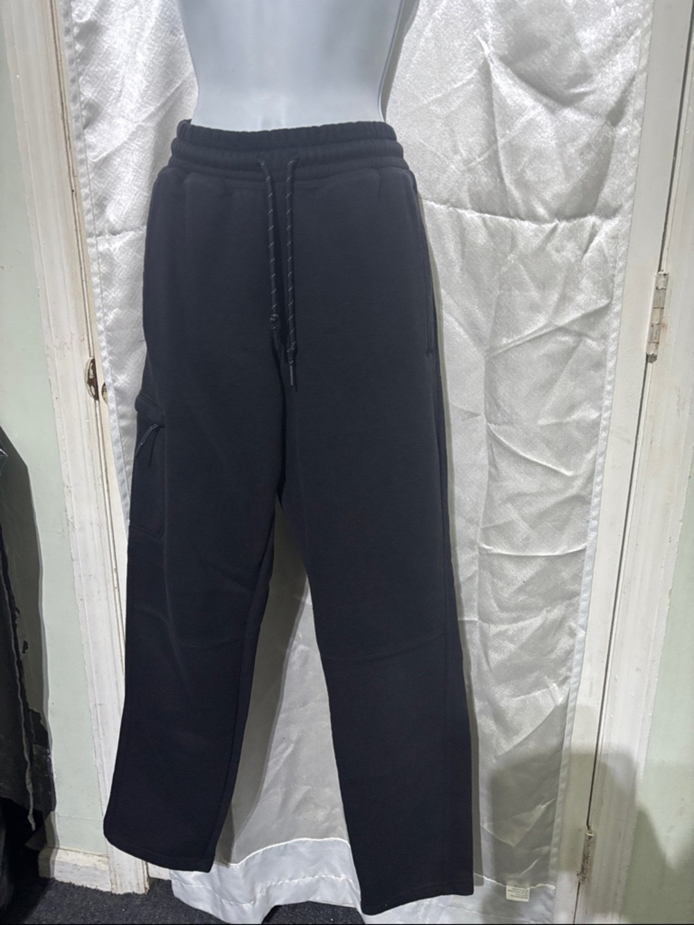 Weatherproof Men's Black Drawstring Cargo Joggers